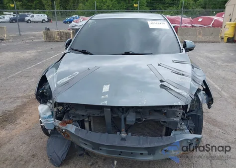 2013 Mazda Mazda3 I Sport из США, поврежденный, VIN JM1BL1UP1D1755204